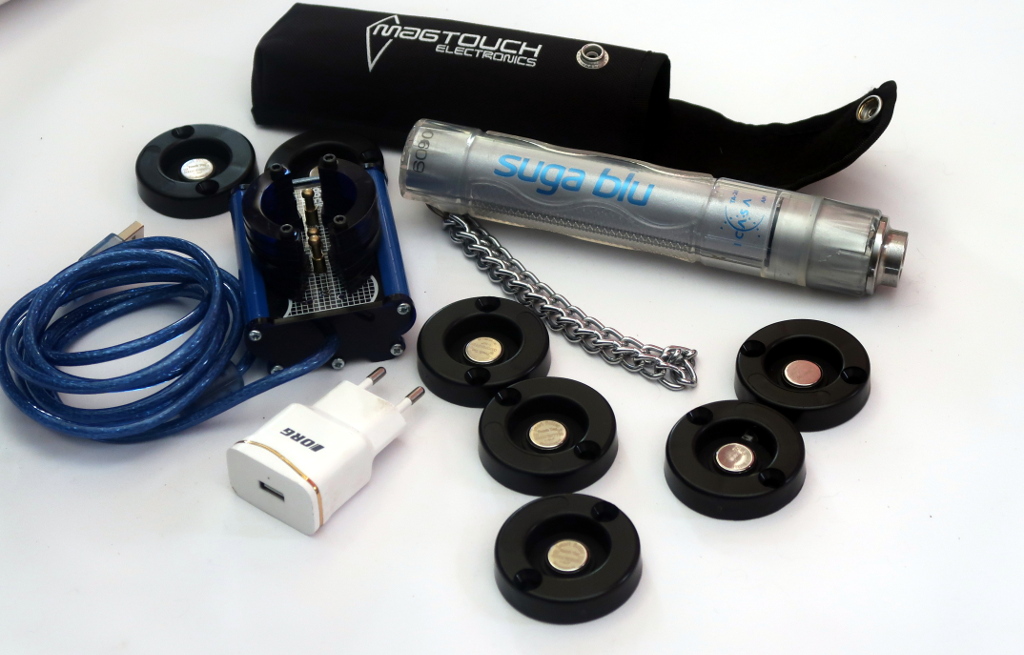 Suga Blu Online Starter Kit: baton, charger and ID points